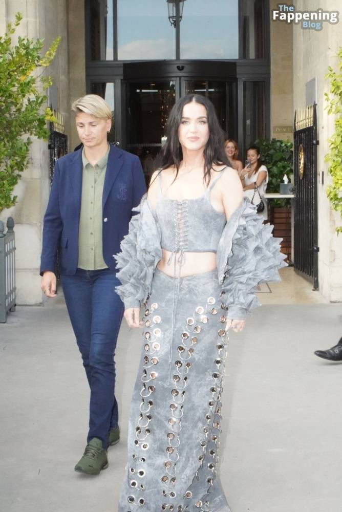 Braless Katy Perry Leaves Crillon Hotel For Dinner in Paris (120 Photos) - #49