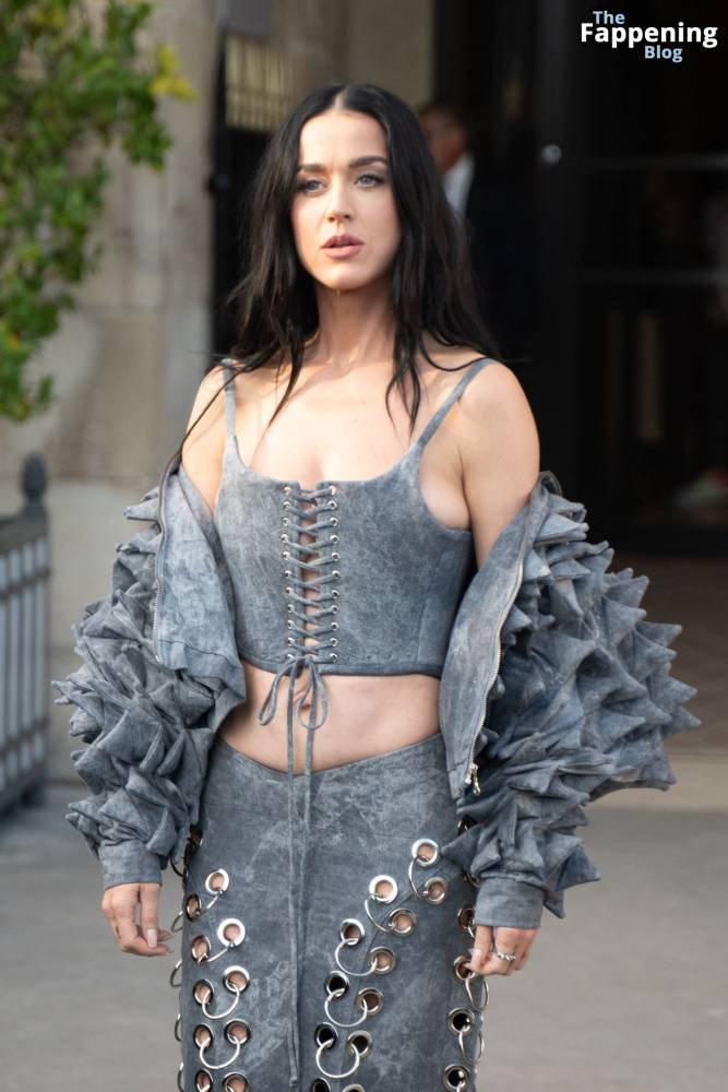 Braless Katy Perry Leaves Crillon Hotel For Dinner in Paris (120 Photos) - #88