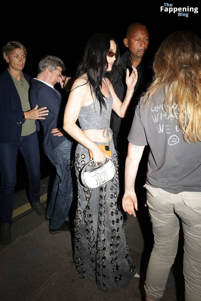 Braless Katy Perry Leaves Crillon Hotel For Dinner in Paris (120 Photos) - #62