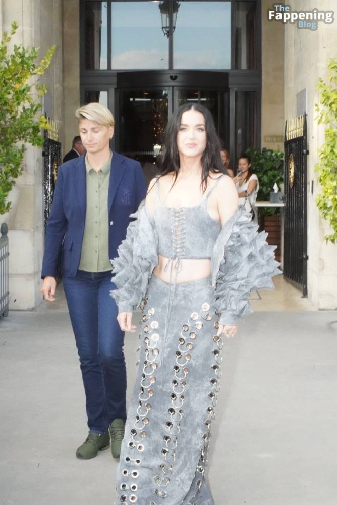 Braless Katy Perry Leaves Crillon Hotel For Dinner in Paris (120 Photos) - #52