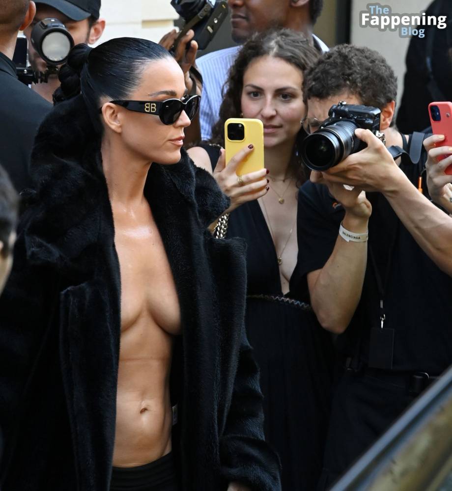 Katy Perry Displays Her Sexy Tits in Paris (78 Photos) - #67