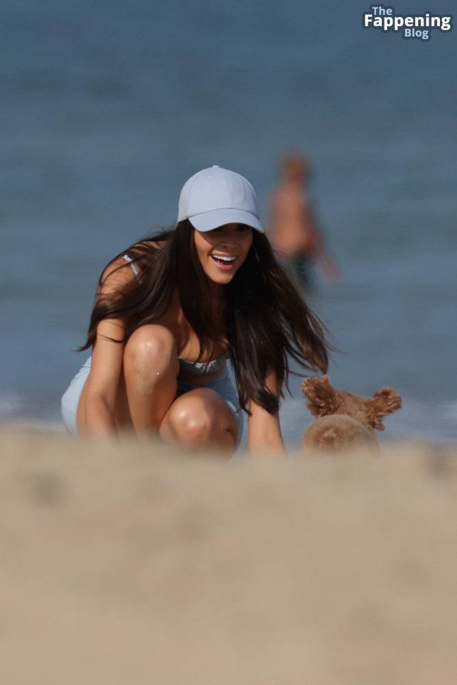 Olivia Culpo & Christian McCaffrey Spark Joyful Vibes on Rhode Island Beach (46 Photos) - #10