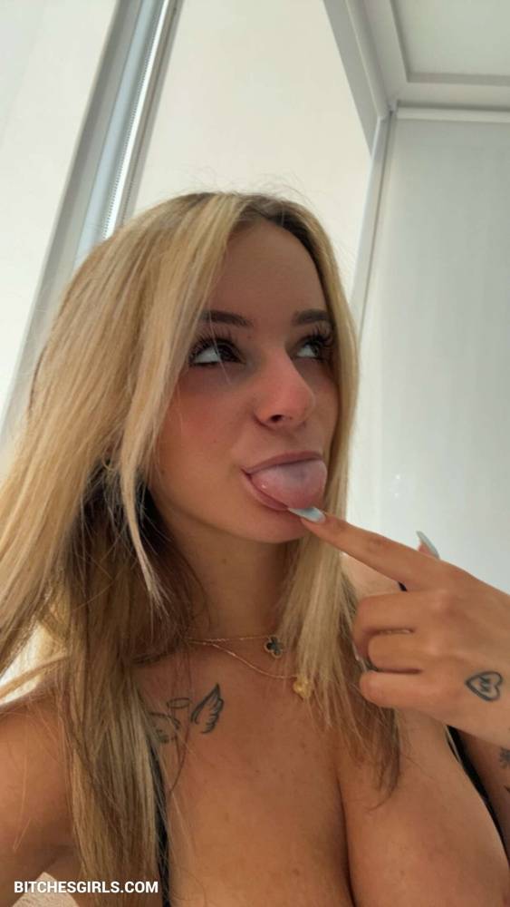 Kaitlyn Krems Nude Tiktok - Kaitlyn Krems. Onlyfans Leaked Nude Photos - #4