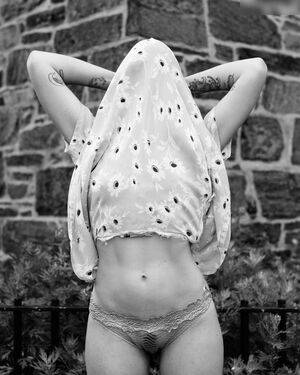 Jemima Kirke / jemima_jo_kirke / jemimakirke Nude Leaks - Fapello - #11