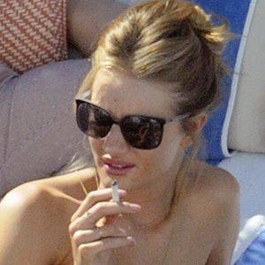 Rosie Huntington-Whiteley / rosiehw Nude Leaks - Fapello - #1