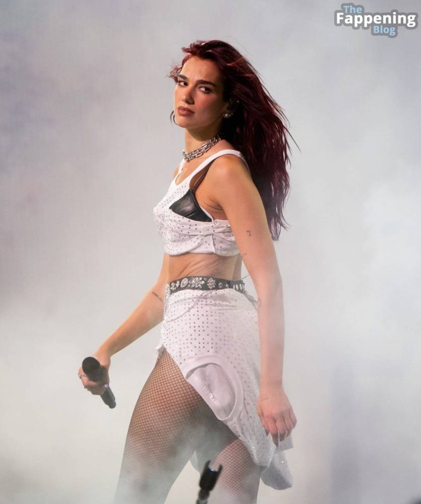 Dua Lipa Stuns on Stage at Glastonbury (35 Photos) - #14