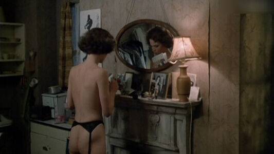 Sigourney Weaver / official_sigourneyweaver Nude Leaks - Fapello - #13