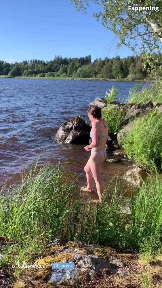 Maisie Williams Nude & Sexy (19 Pics + Video) - #7
