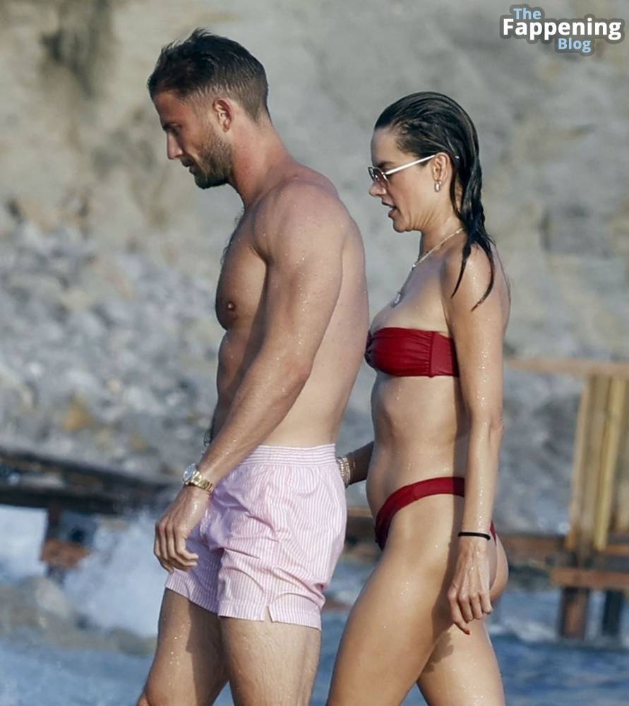 Alessandra Ambrosio is Seen with Alexander Smurfit Enjoying a Swim Together in Ibiza (39 Photos) - #31