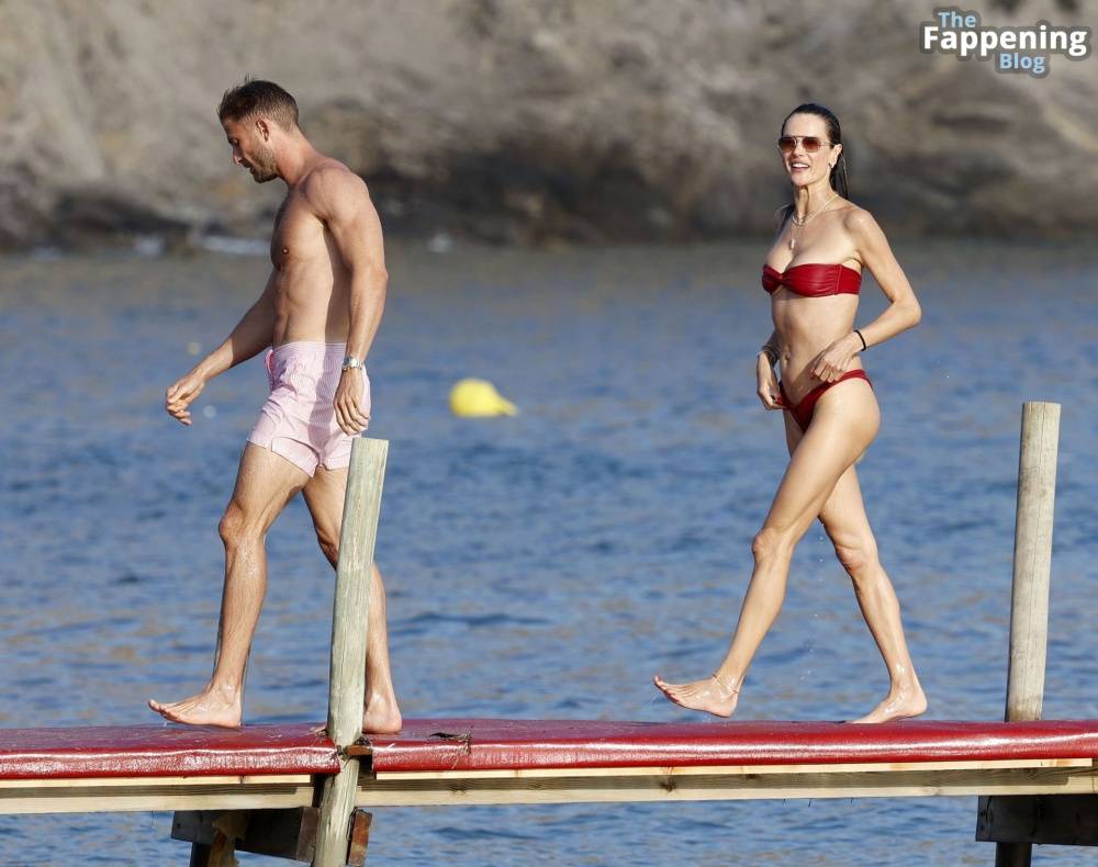 Alessandra Ambrosio is Seen with Alexander Smurfit Enjoying a Swim Together in Ibiza (39 Photos) - #27