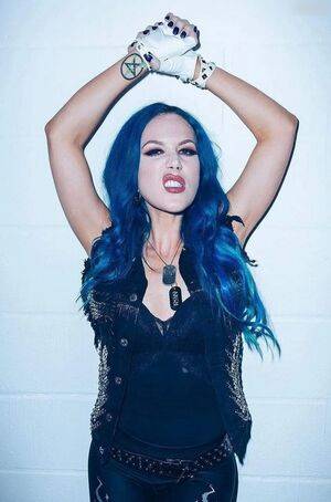 Alissa White-Gluz / AlissaWhiteGluz Nude Leaks Patreon - Fapello - #15