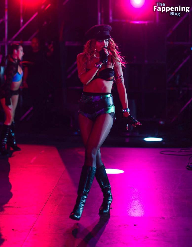 Rita Ora Stuns on Stage at the SAGA Festival in Bucharest (24 Photos + Video) - #18