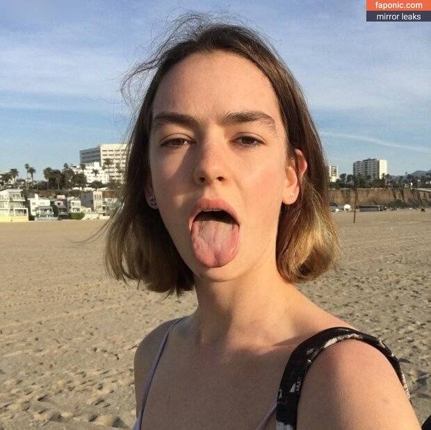 Brigette Lundy-Paine aka briiiiiiiiiig Nude Leaks - #6