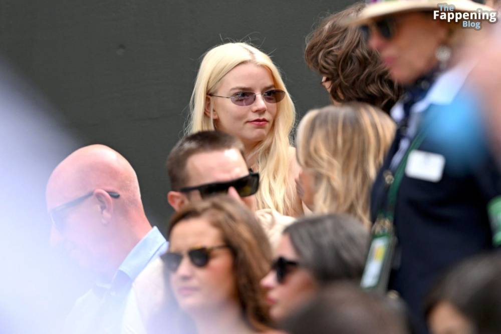 Anya Taylor-Joy & Malcolm McRae Attend The Wimbledon Finals (23 Photos) - #17