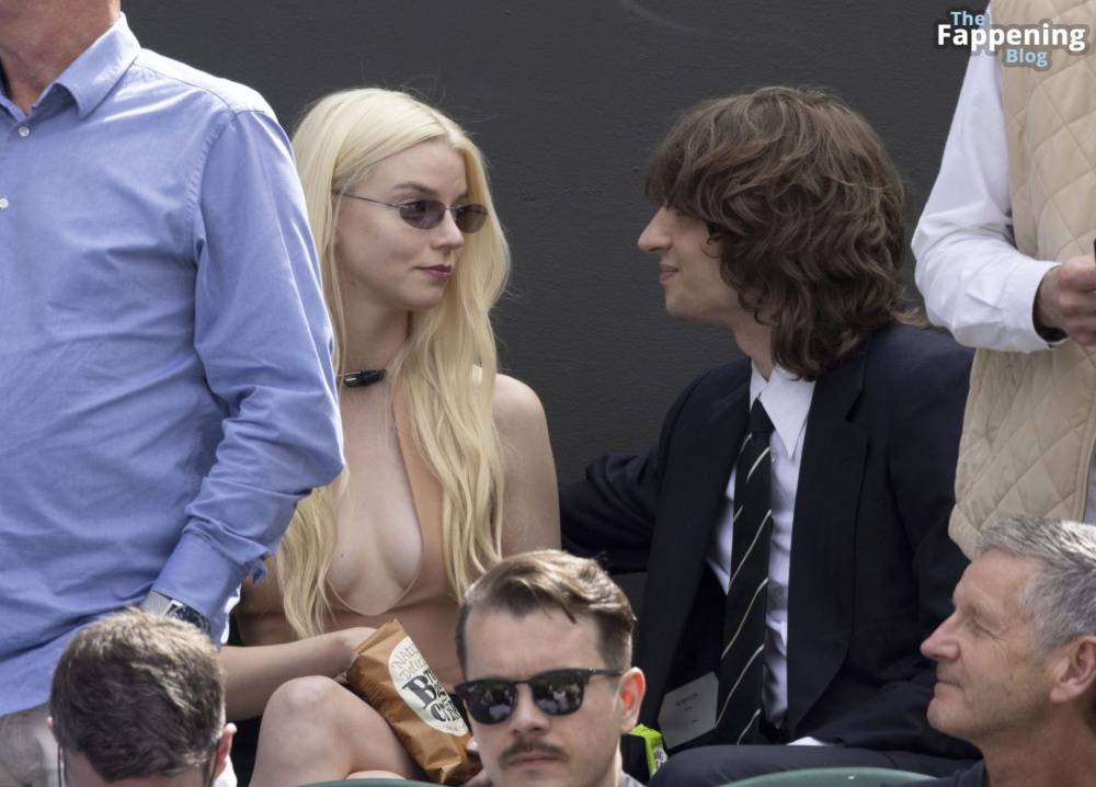 Anya Taylor-Joy & Malcolm McRae Attend The Wimbledon Finals (23 Photos) - #19