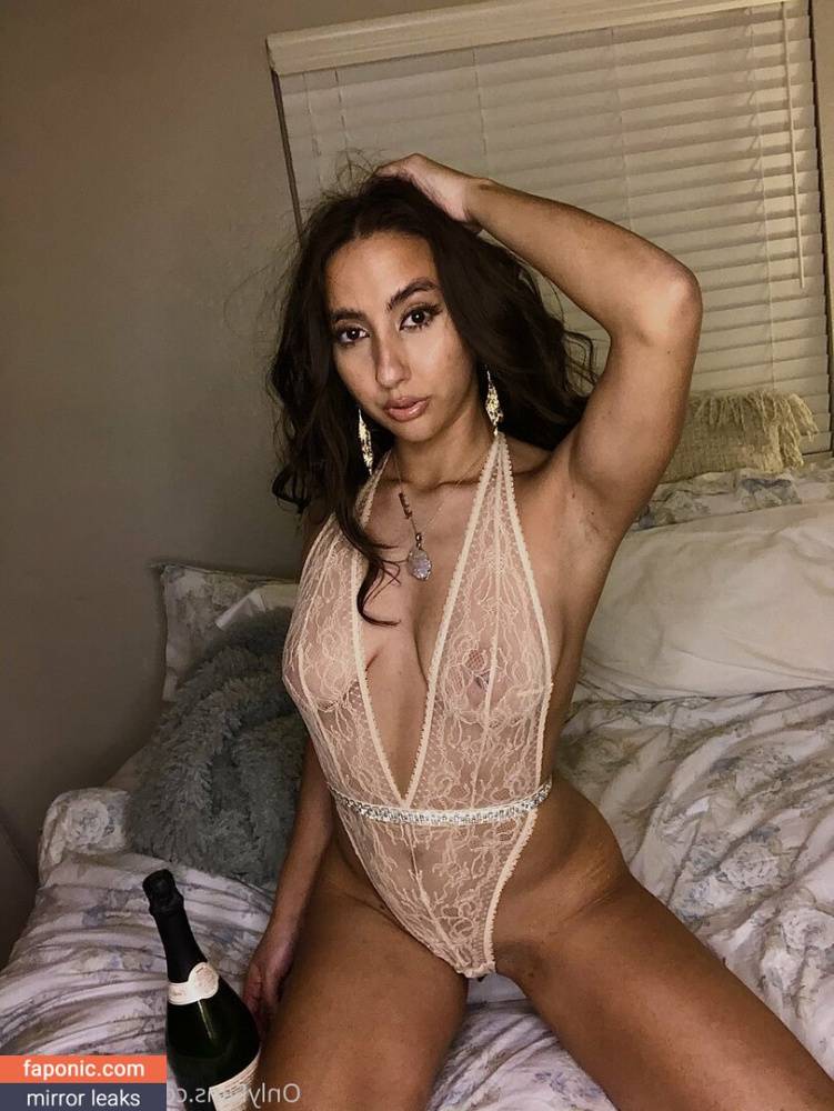 Gabby Bolin aka gbbybolin Nude Leaks - #7