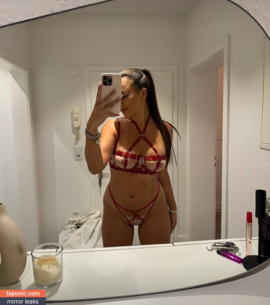 Vanessajolie aka joliegonebad Nude Leaks OnlyFans - #1