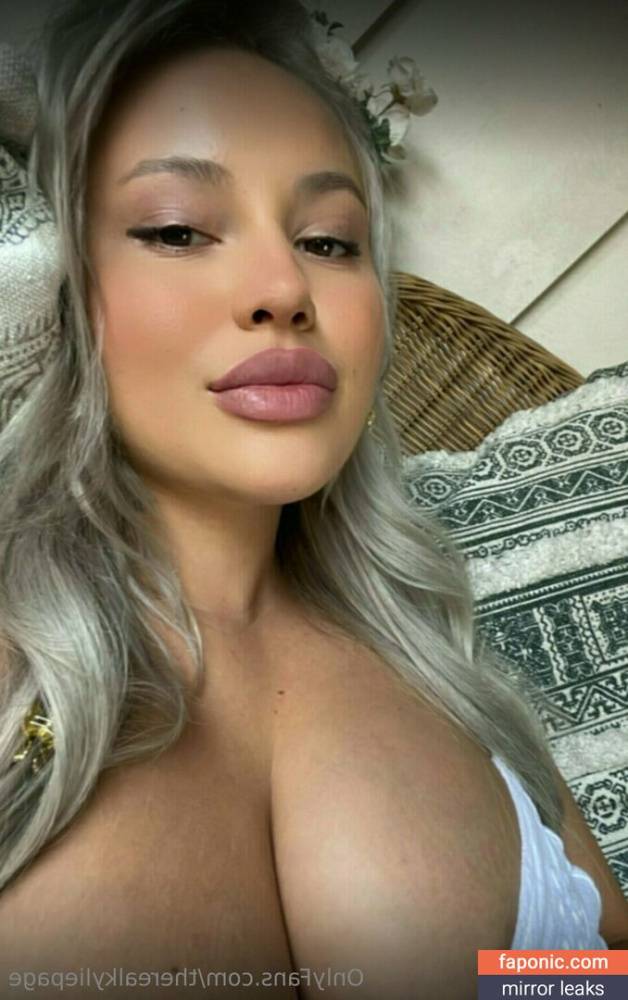 Kylie Page aka Lilmiskp aka Therealkyliepage aka kyliepageofficial aka kyliepagexo Nude Leaks OnlyFans - #2