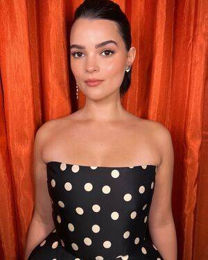 Brianna Hildebrand / briannahilde Nude Leaks - Fapello - #6