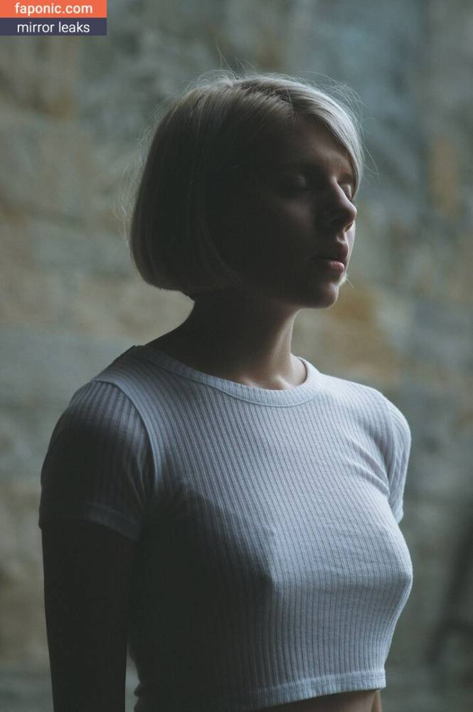 Aurora Aksnes aka auroramusic aka singer Nude Leaks - #13