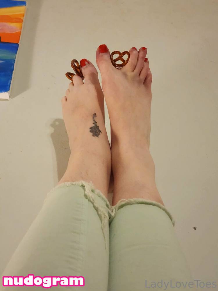 Ladylovetoes / ladylovetoes Nude Leaks OnlyFans - TheFap - #16