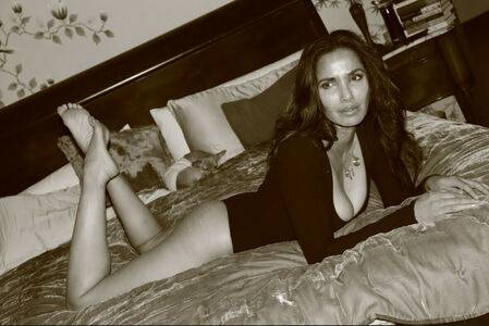 Padma Lakshmi / padmalakshmi Nude Leaks - Fapello - #24