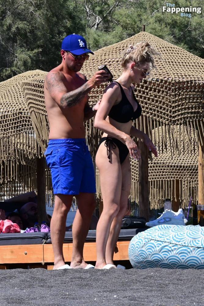 Katie McGlynn Stuns in a Black Bikini as She Hits the Beach in Santorini (29 Photos) - #5