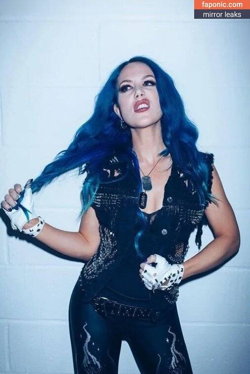 Alissa White-Gluz aka AlissaWhiteGluz Nude Leaks Patreon - #6