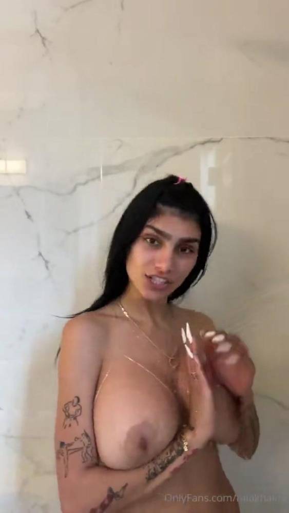 Mia Khalifa Nude Shower Livestream OnlyFans Video Leaked - #9