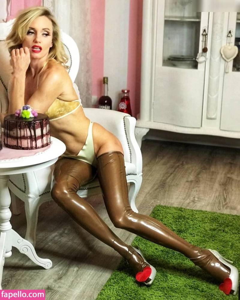 Justine Mattera / justineelizabethmattera Nude Leaks OnlyFans - TheFap - #8