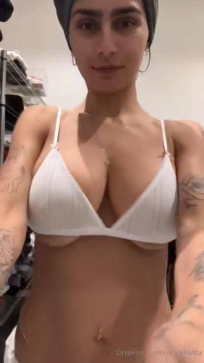 Mia Khalifa Nude Lingerie Try-On OnlyFans Video Leaked - #9