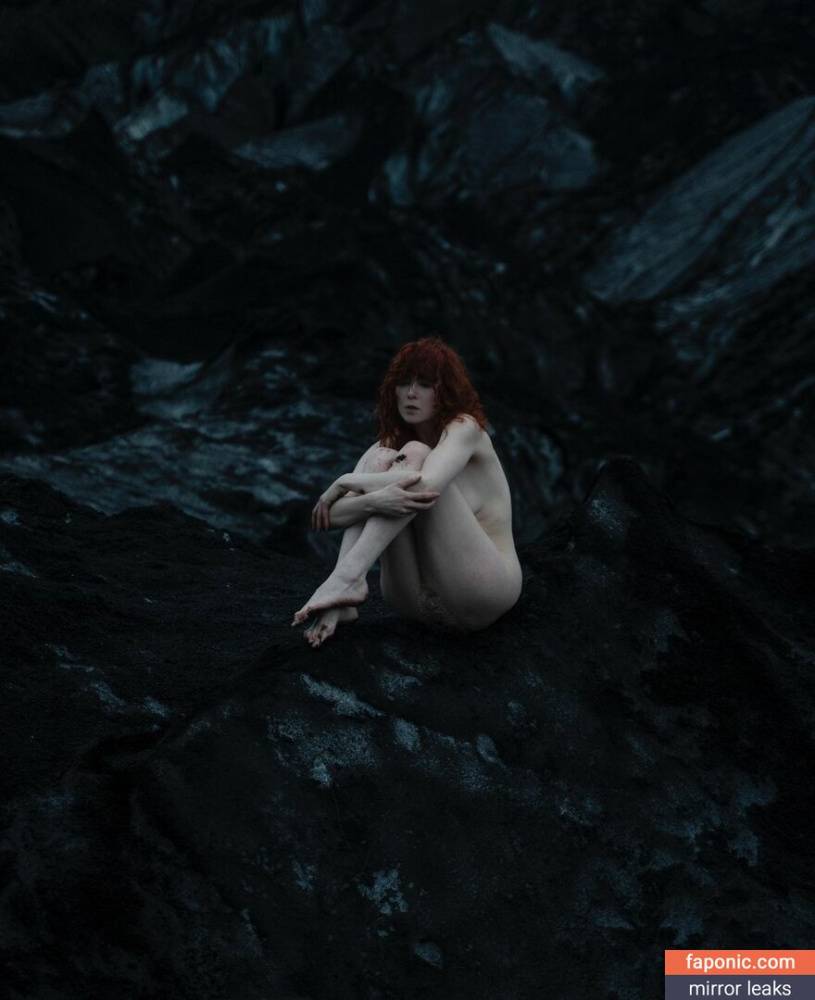 Icelandic Selkie aka icelandicselkie aka realmofhel.free Nude Leaks OnlyFans/Patreon - #8