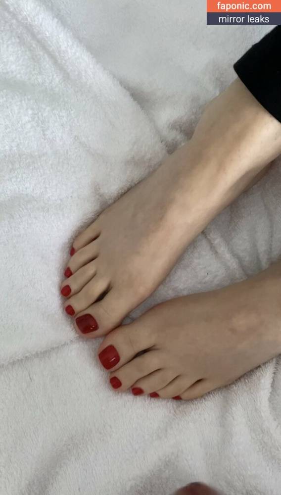 averyysfeet aka heythereitsavery Nude Leaks OnlyFans - #1