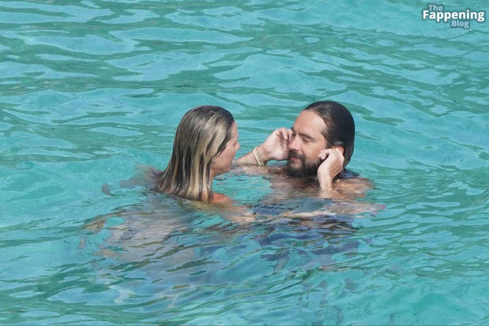 Heidi Klum Enjoys a Blissful Beach Getaway in St. Barts with Her Boyfriend (66 Nude Photos) - #20