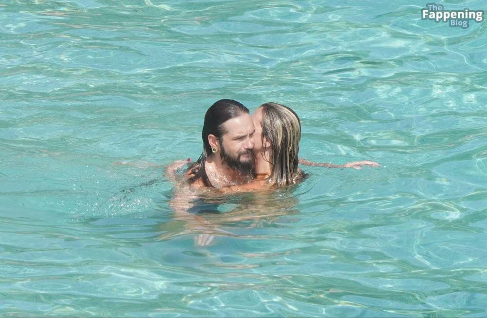 Heidi Klum Enjoys a Blissful Beach Getaway in St. Barts with Her Boyfriend (66 Nude Photos) - #3