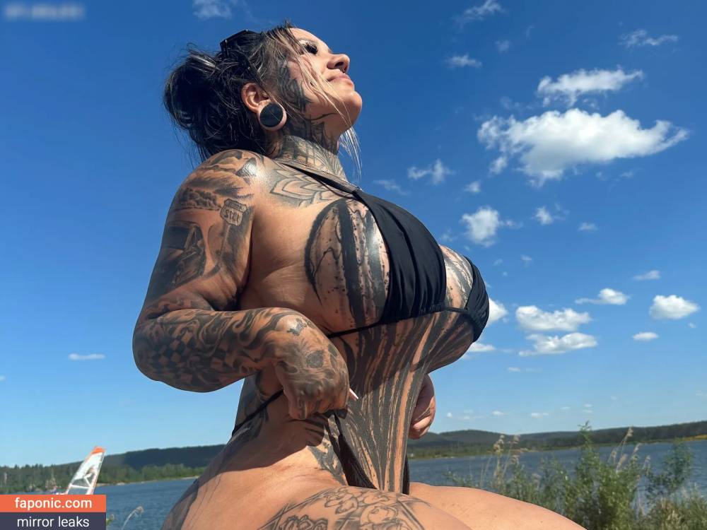 Stifflersmom aka officialstifflersmom aka stifflersmomofficial Nude Leaks OnlyFans - #19