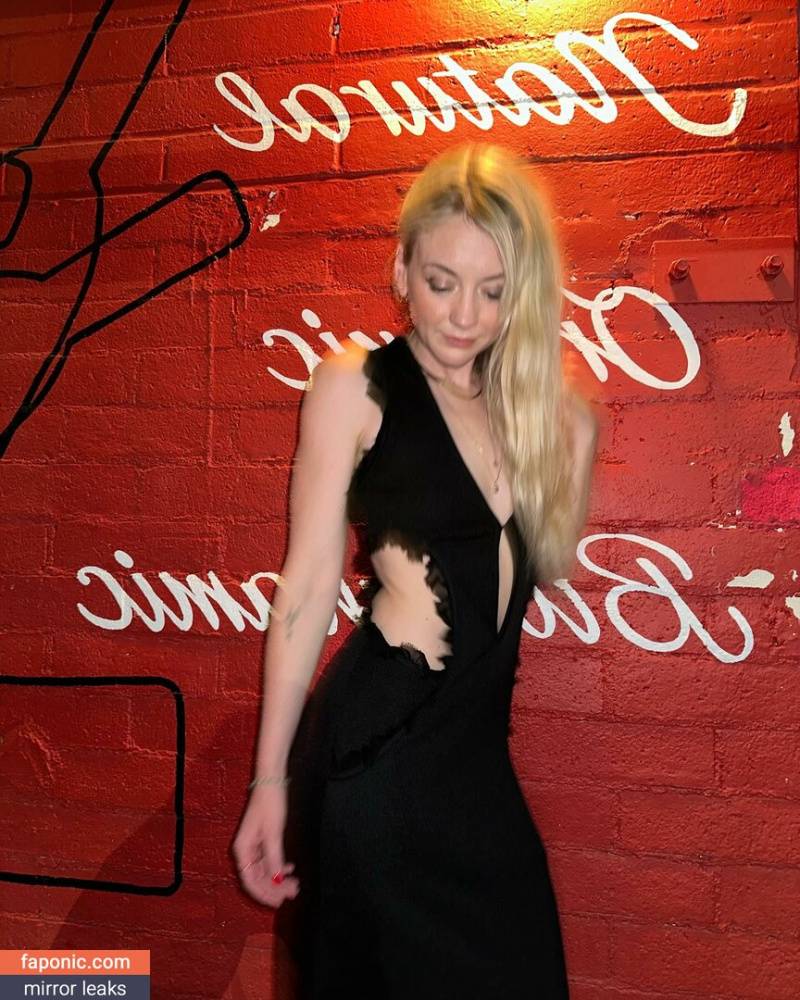 Emily Kinney | Best Known: TWD aka emmykinney Nude Leaks OnlyFans - #11