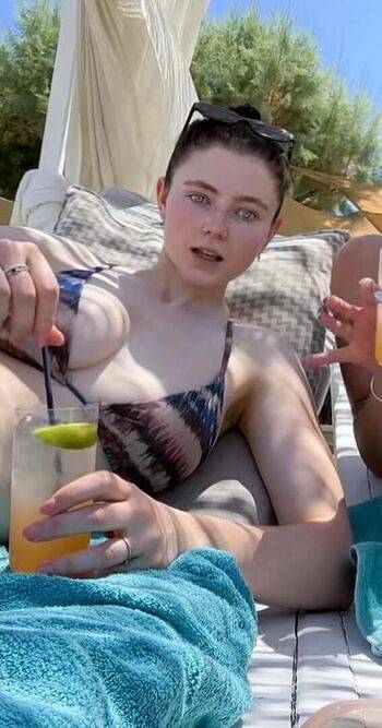 Thomasin McKenzie / mackzjoness / thomasin.mckenzie Leaked Nude OnlyFans - #12