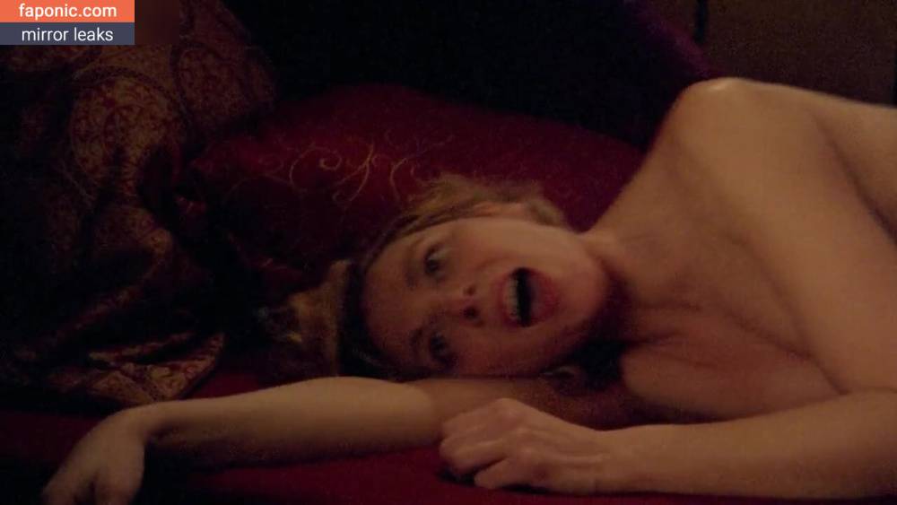 Kim Cattrall aka KimCattrall Nude Leaks - #8