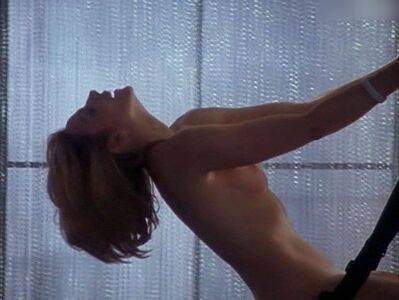 Kim Cattrall / KimCattrall Nude Leaks - Fapello - #22