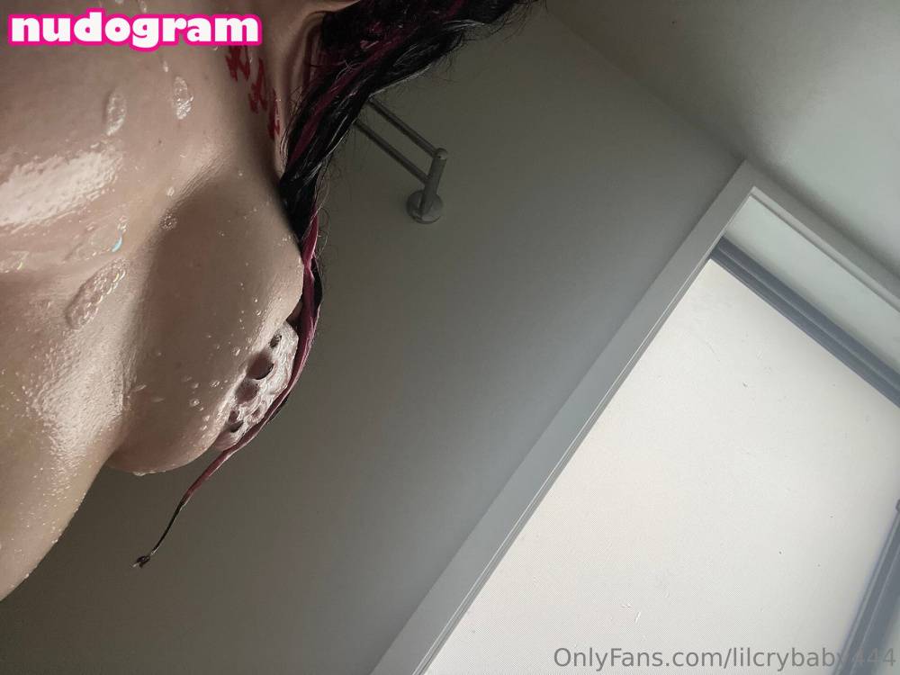 Lilcrybaby444 / lilcrybaby444 Nude Leaks OnlyFans - TheFap - #9