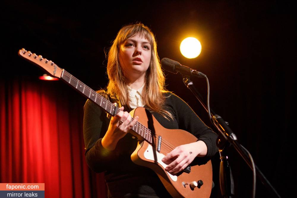 Angel Olsen aka angelolsen aka angelolsenmusic Nude Leaks OnlyFans - #8