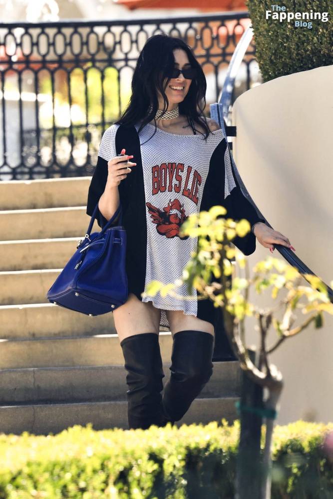 Megan Fox Risks an Almost Wardrobe Malfunction in LA (76 Photos) - #13