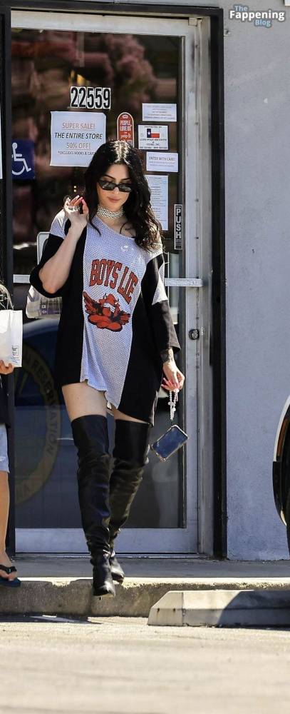 Megan Fox Risks an Almost Wardrobe Malfunction in LA (76 Photos) - #16