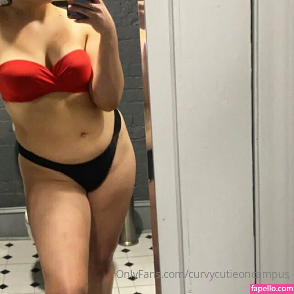 Curvycutieoncampus / curvycutieoncampus Nude Leaks OnlyFans - TheFap - #9