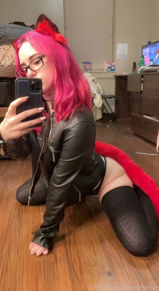 strawburrykitten [ strawburrykitten ] OnlyFans leaked photos on Hotleaks.tv - #22