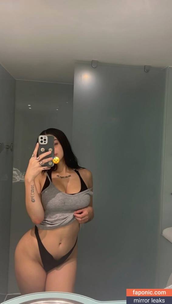 Grelmos aka Grelmosss aka Greta Jasmin El Moktadi Nude Leaks - #16