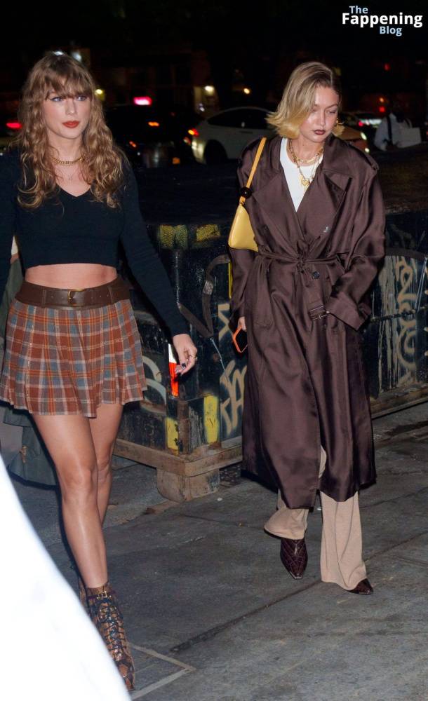 Taylor Swift Displays Her Slender Legs in a Plaid Mini Skirt on NYC Night Out (16 Photos) - #4