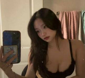 Han Nguyen / han / mazzziemae / xu3vah Nude Leaks - #3