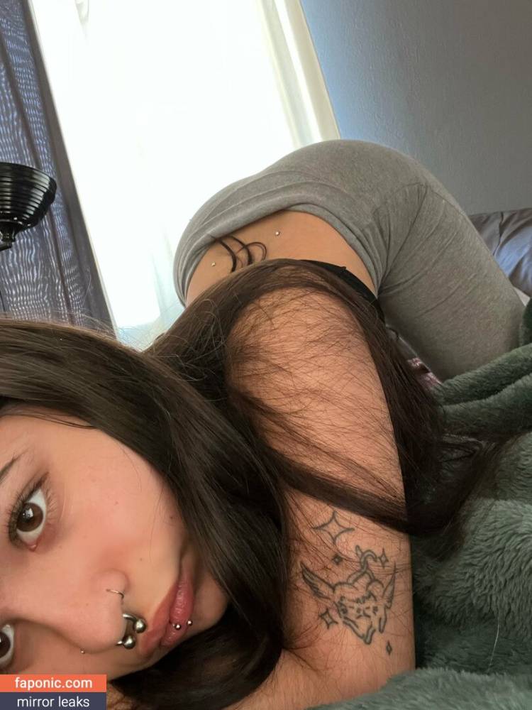 _sacredgirl aka sacredgirl aka selmeyoursoul Nude Leaks OnlyFans - #4